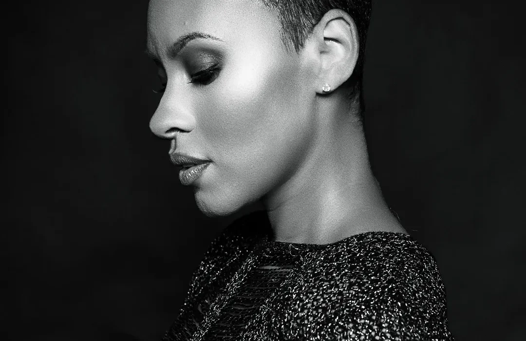 Artist Spotlight: Joi Carter Has Arrived in Puerto Vallarta